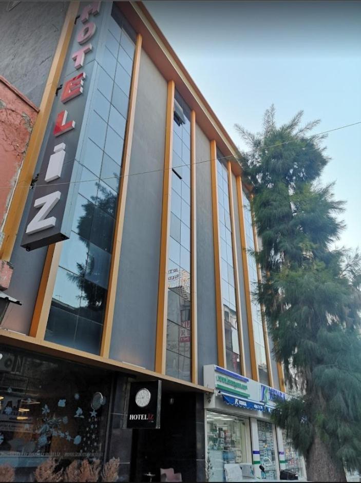 Iz İzmir