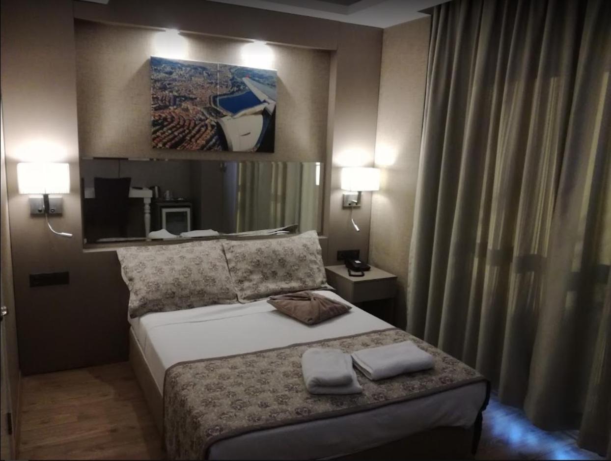 Iz Otel
