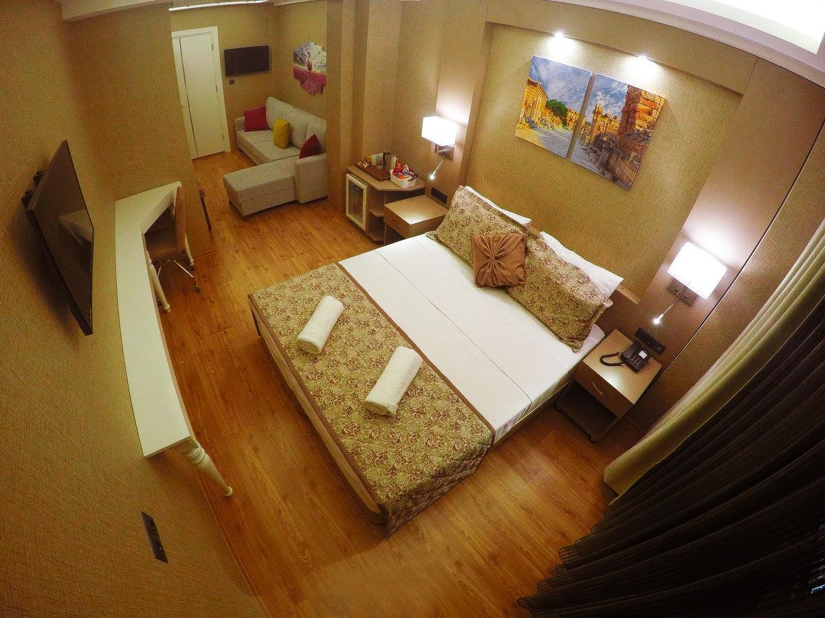 Otel Iz 4*